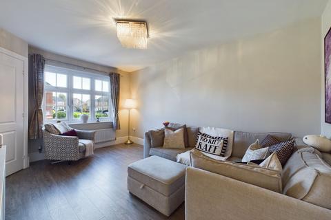 4 Clowes Crescent, Tyldesley, Manchester, M29 8SN