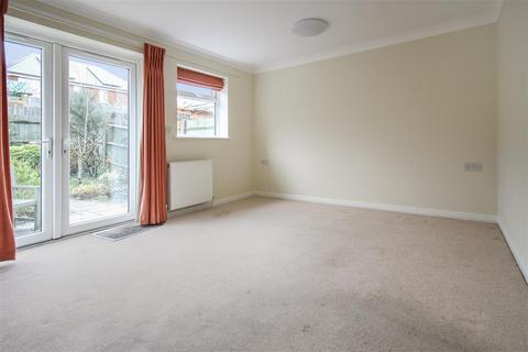 2 bedroom end of terrace house for sale, Morse Close, Whitehill