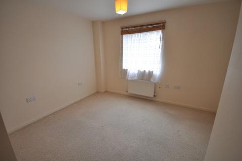 2 bedroom flat to rent, Caxton Court, Burton-on-Trent, Staffordshire, DE14