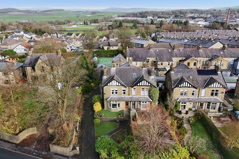 4 bedroom semi-detached house for sale, Gisburn Road, Barnoldswick, BB18