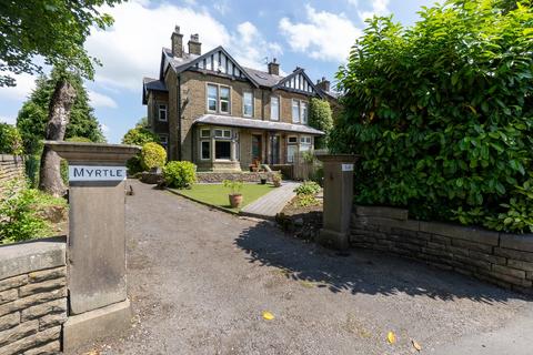 6 bedroom semi-detached house for sale, Gisburn Road, Barnoldswick, BB18