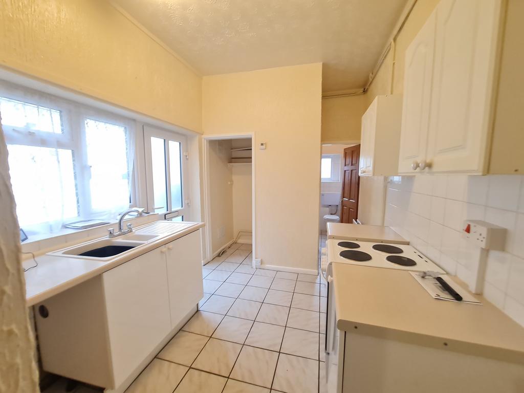 2 Bedroom Flat