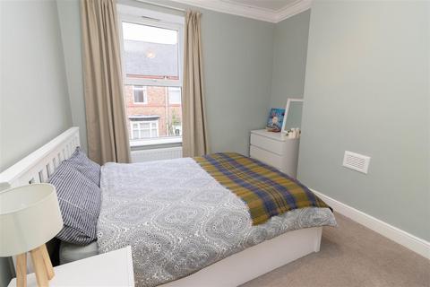 3 bedroom terraced house for sale, Claremont North Avenue, Gateshead NE8