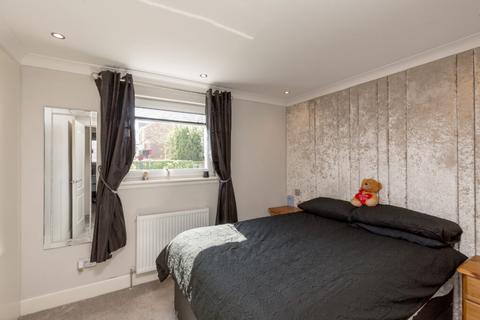 76 Peacocktail Close, Edinburgh, EH15 3QT
