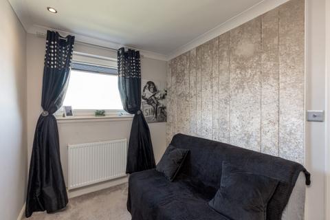 76 Peacocktail Close, Edinburgh, EH15 3QT