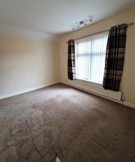 2 bedroom semi-detached house to rent, Park Lane, Alford