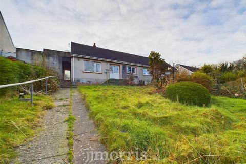 2 bedroom semi-detached bungalow for sale, 11 Ffos Las, Trecwn, Haverfordwest