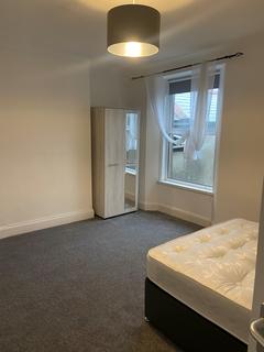 1 bedroom in a house share to rent, Hatfield Road, Torquay TQ1