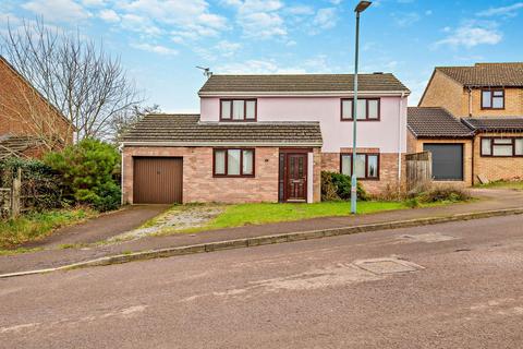 3 bedroom detached house for sale, Fairways Avenue, Coleford GL16