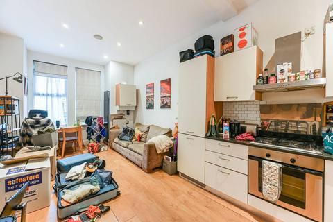 2 bedroom flat for sale, Cavendish Road, Clapham South, London, SW12