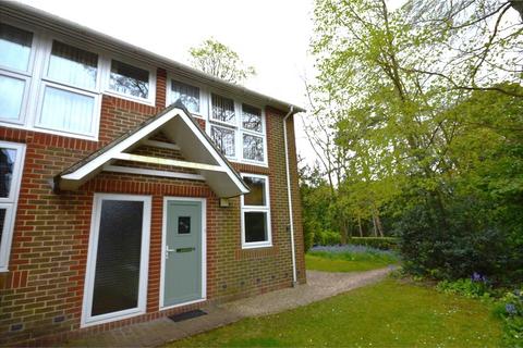 2 bedroom flat to rent, Winton Hill, Hampshire SO20