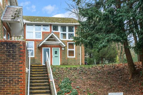 2 bedroom flat to rent, Winton Hill, Hampshire SO20