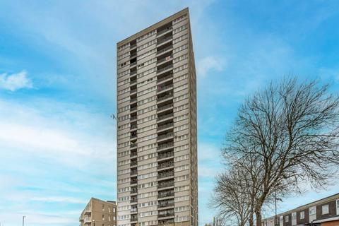 83 Stubbs Point, London, E13 8JN