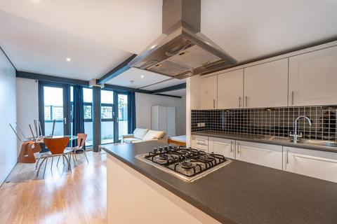 2 bedroom flat for sale, Hallings Wharf, Stratford, London, E15