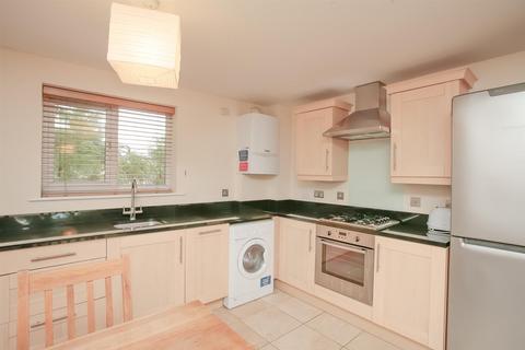 2 bedroom apartment to rent, KIDLINGTON EPC RATING B