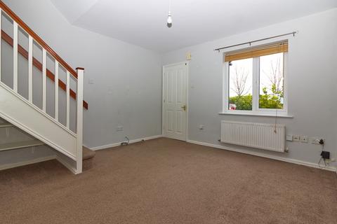 2 bedroom bungalow to rent, EMERSON VALLEY - Lovely 2 bedroom home with parking, garden, modern fittings & gas heating!