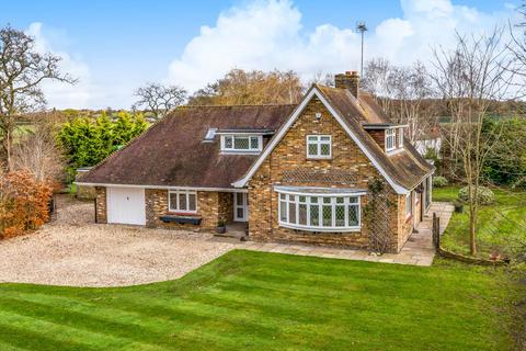 4 bedroom equestrian property for sale, Binfield, Berkshire