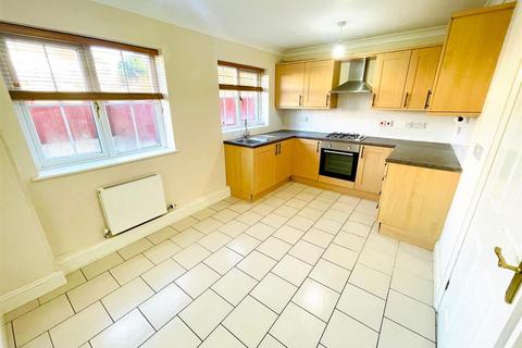 3 bedroom end of terrace house for sale, The Avenue, Llanelli