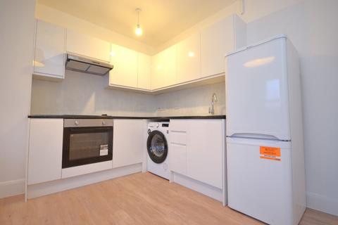 1 bedroom flat to rent, Fordwych Road, Kilburn, NW2 3TL