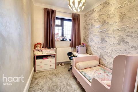 58 Archates Avenue, Grays, RM16 6QS