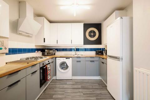 1 bedroom flat to rent, Wynter Street, London SW11