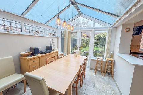 4 bedroom semi-detached house for sale, Brookside Estate, Oxford OX44