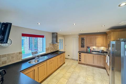 9 Brookside Estate, Chalgrove, Oxford, OX44 7SH