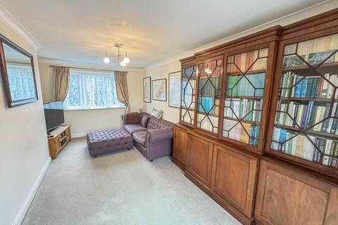9 Brookside Estate, Chalgrove, Oxford, OX44 7SH