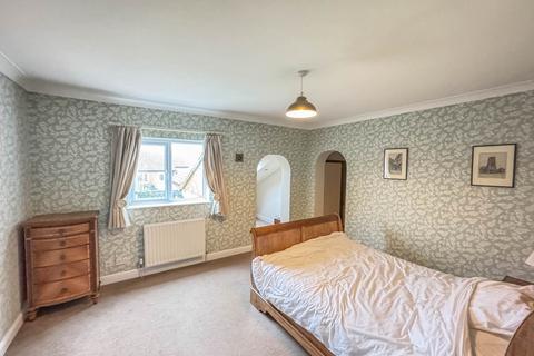 9 Brookside Estate, Chalgrove, Oxford, OX44 7SH