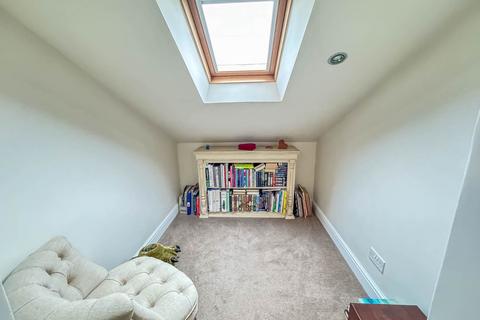 9 Brookside Estate, Chalgrove, Oxford, OX44 7SH