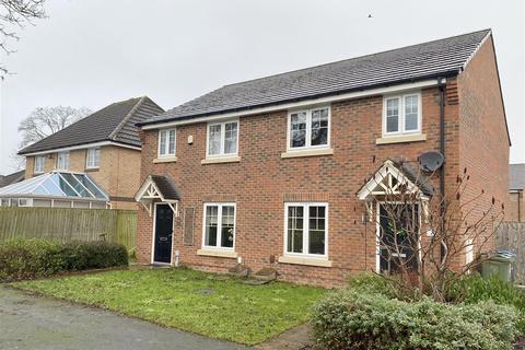 3 bedroom semi-detached house for sale, Falcon Place, Aiskew, Bedale