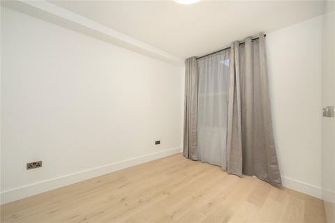 2 bedroom apartment to rent, London W12