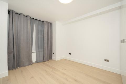 2 bedroom apartment to rent, London W12