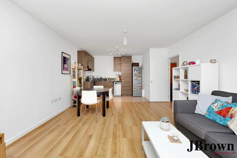 1 bedroom flat for sale, Mulberry Apartments, Coster Avenue, London, N4