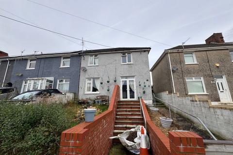 4 bedroom semi-detached house for sale, Brynhyfryd Terrace, Hengoed, CF82