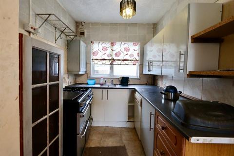 4 bedroom semi-detached house for sale, Brynhyfryd Terrace, Hengoed, CF82