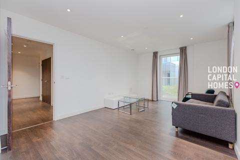 2 bedroom apartment to rent, Skyline Apartments, Devan Grove, LONDON N4