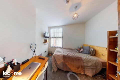 3 bedroom flat to rent, 3 Carlyle Road, Carlyle Road, Birmingham B16