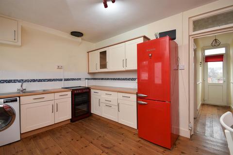 1 bedroom flat to rent, Old London Road, Hastings TN34