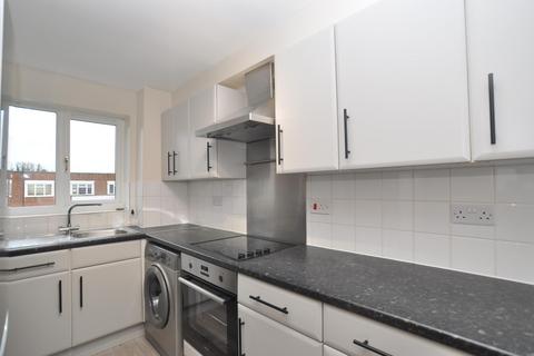 2 bedroom flat to rent, Haysman Close, Letchworth Garden City, SG6