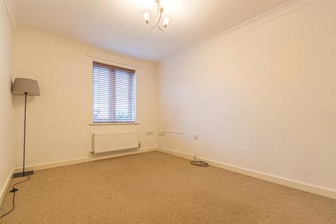 undefined, Pasteur Drive, Swindon SN1