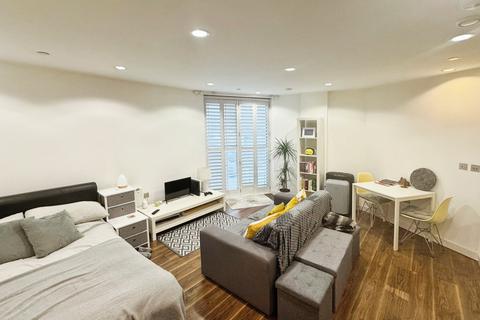 1 bedroom flat for sale, The Heart, Blue, Media City UK, Salford, M50