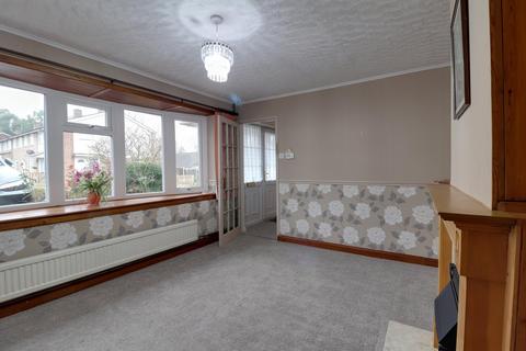 3 bedroom terraced house for sale, Featherston Road, Stevenage SG2