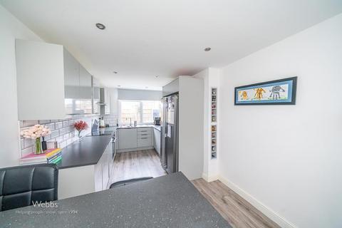 3 bedroom end of terrace house for sale, Broad Lane Gardens, Walsall WS3