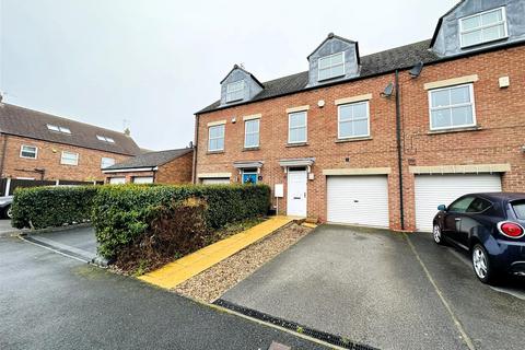 3 bedroom terraced house for sale, Whitley Farm Close, Whitley, Goole