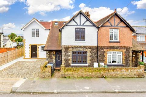 3 bedroom end of terrace house for sale, Mill Road, Kent CT14