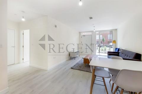 1 bedroom apartment to rent, Archer Apartments, Silverview Close, HA1