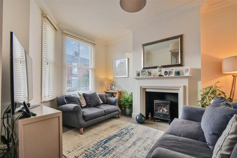 9 Cameron Grove, York, YO23 1LE