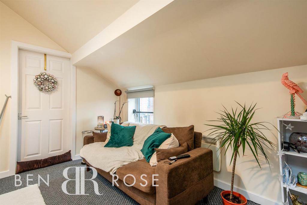 Second Floor Lounge