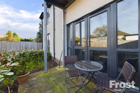 Flat 1, 16a York Way, Feltham, TW13 6AU